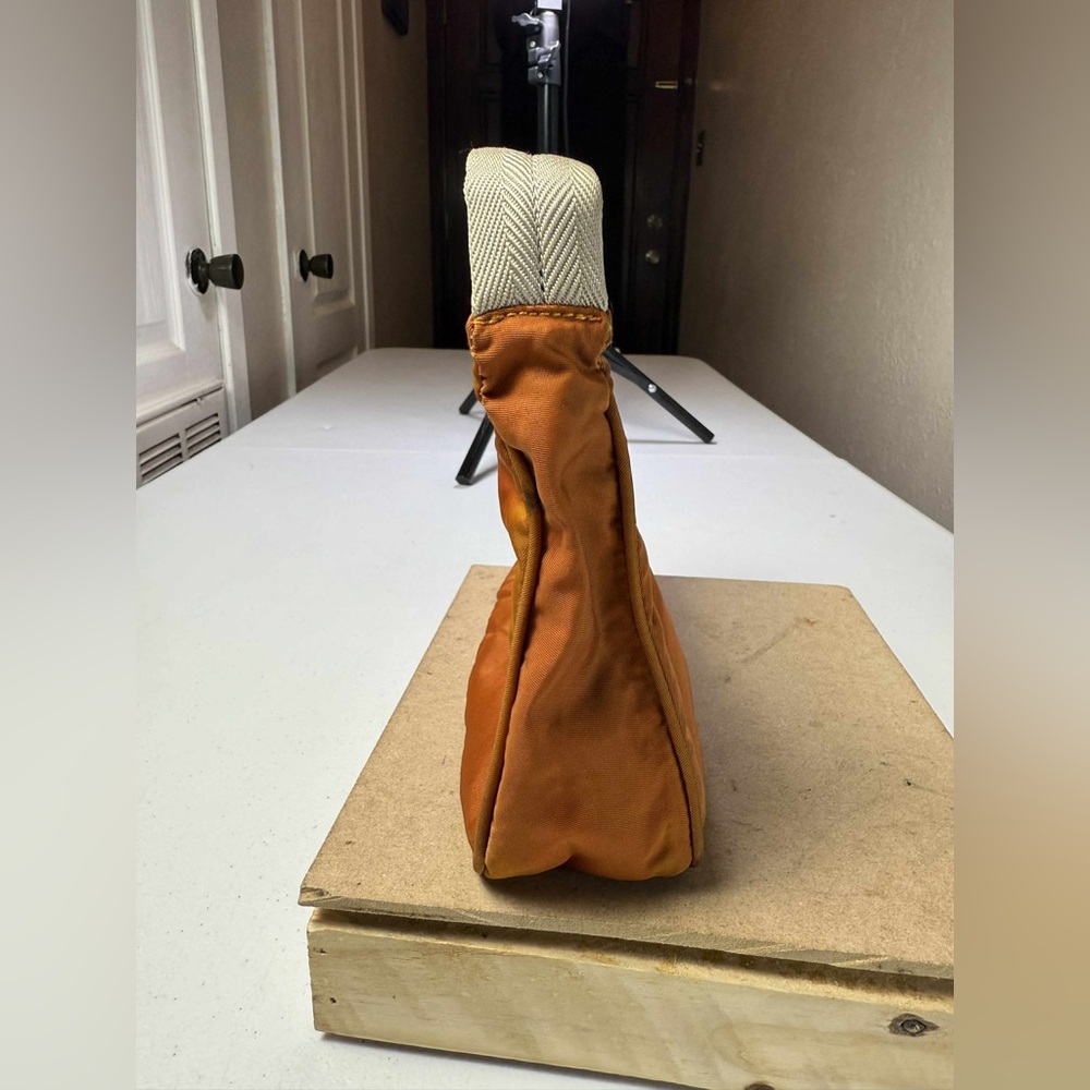 PRADA Nylon Triangle Logo Shoulder Handbag Orange Made in Italy - Picture 7 of 16